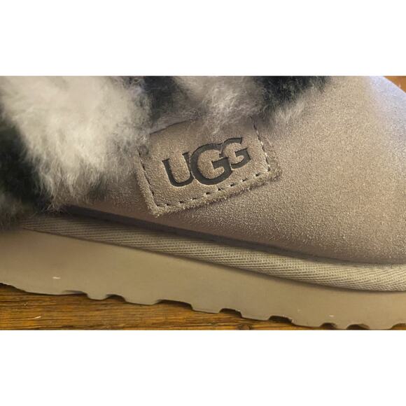 UGG CLUGGETTE LEOPARD SUEDE SHEEPSKIN SLIPPERS Women’s 8 Gray - Picture 4 of 10